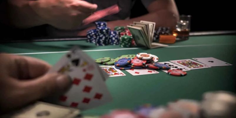 Khám phá Sảnh rồng trong poker là gì? 